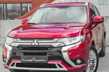 MITSUBISHI Outlander III SUV PHEV Facelifting 2020 2.4 PHEV 224KM