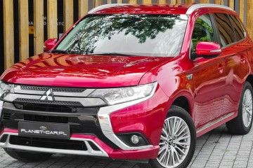 MITSUBISHI Outlander III SUV PHEV Facelifting 2020 2.4 PHEV 224KM